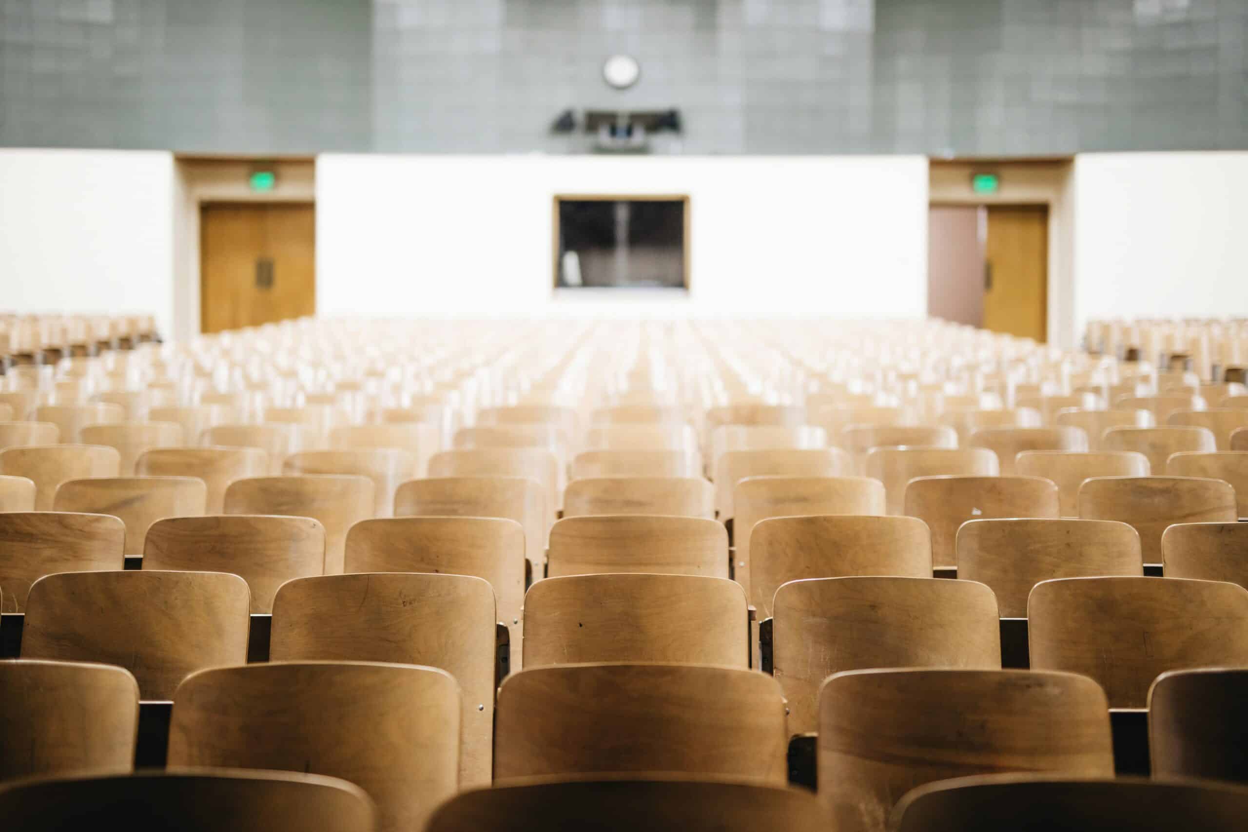 Seven in 10 parents expect to pay at least half of university costs